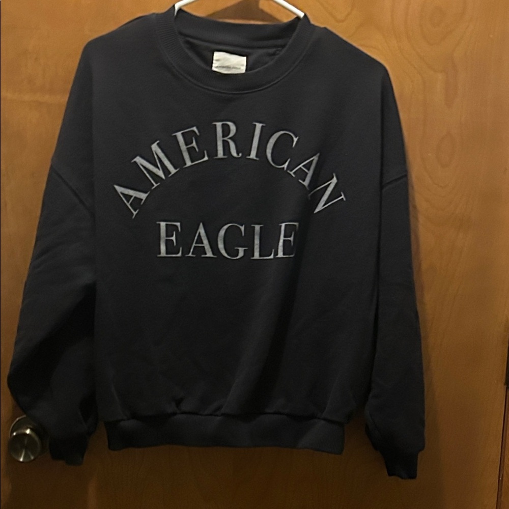 American Eagle Outfitters Women's Navy Logo Crewneck Sweatshirt